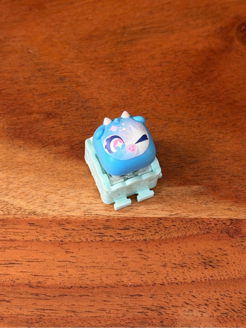 Clickeez Series 3 BubblePops, Magical Glow *milky*sl4y